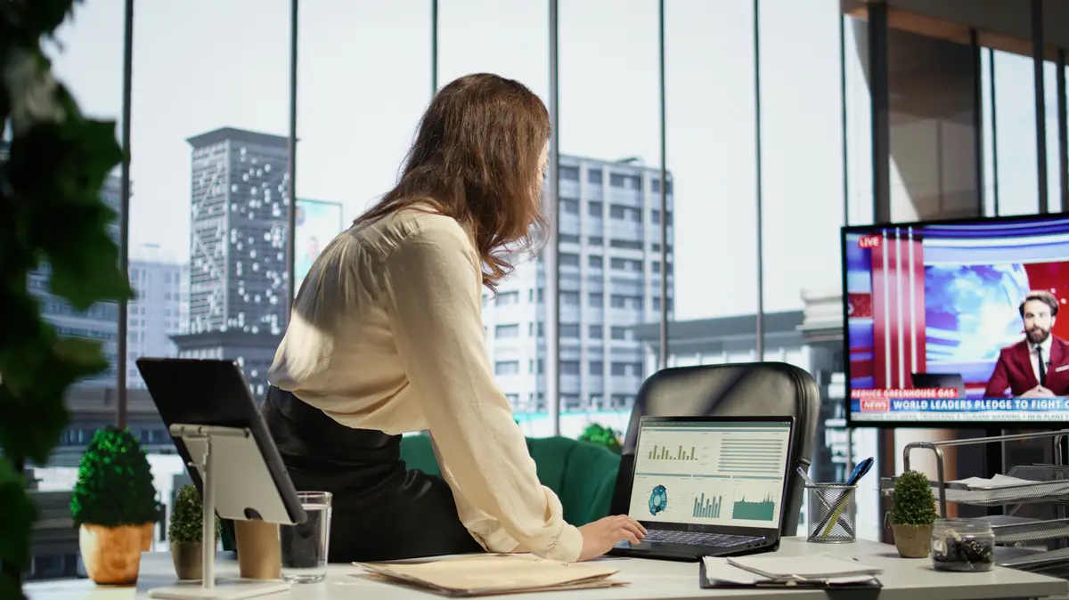 Female director demonstrates her management skills in a global enterprise