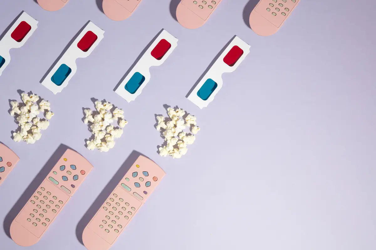 Top view of 3d glasses with popcorn