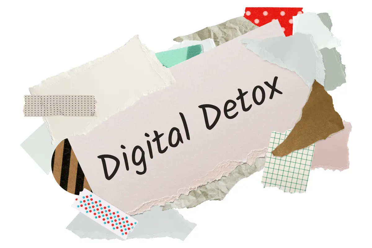 Digital detox png word sticker aesthetic paper collage typography transparent background