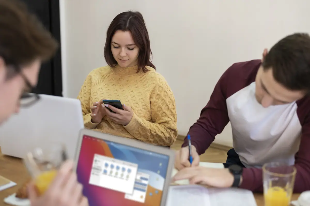 Classmates having lunch together during group study