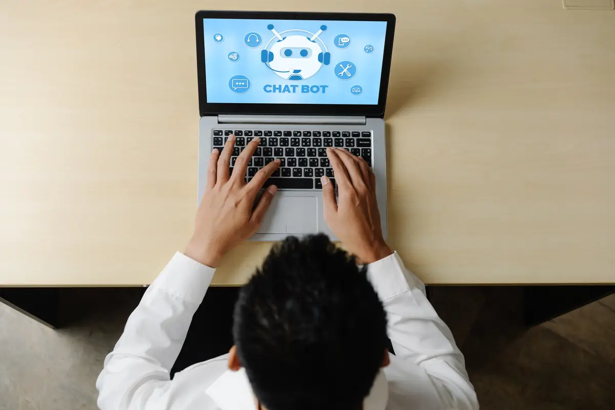 Chatbot software application for modish online business