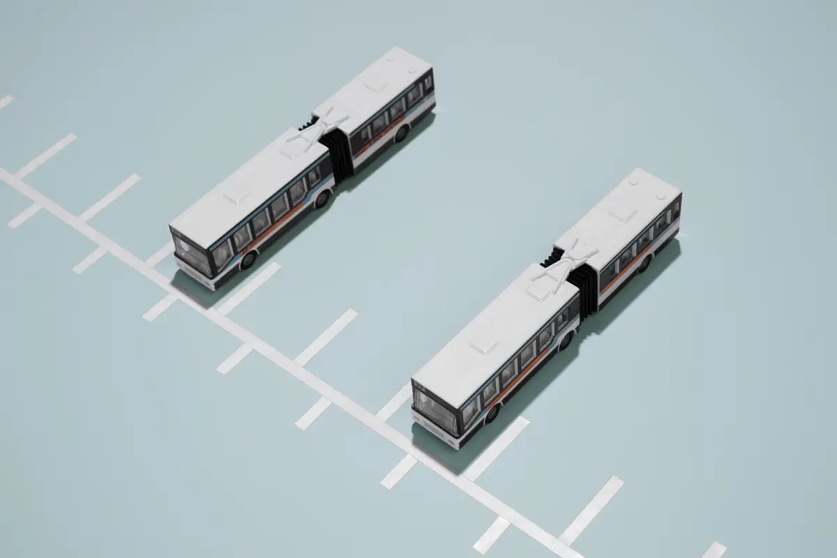 High angle public transport arrangement
