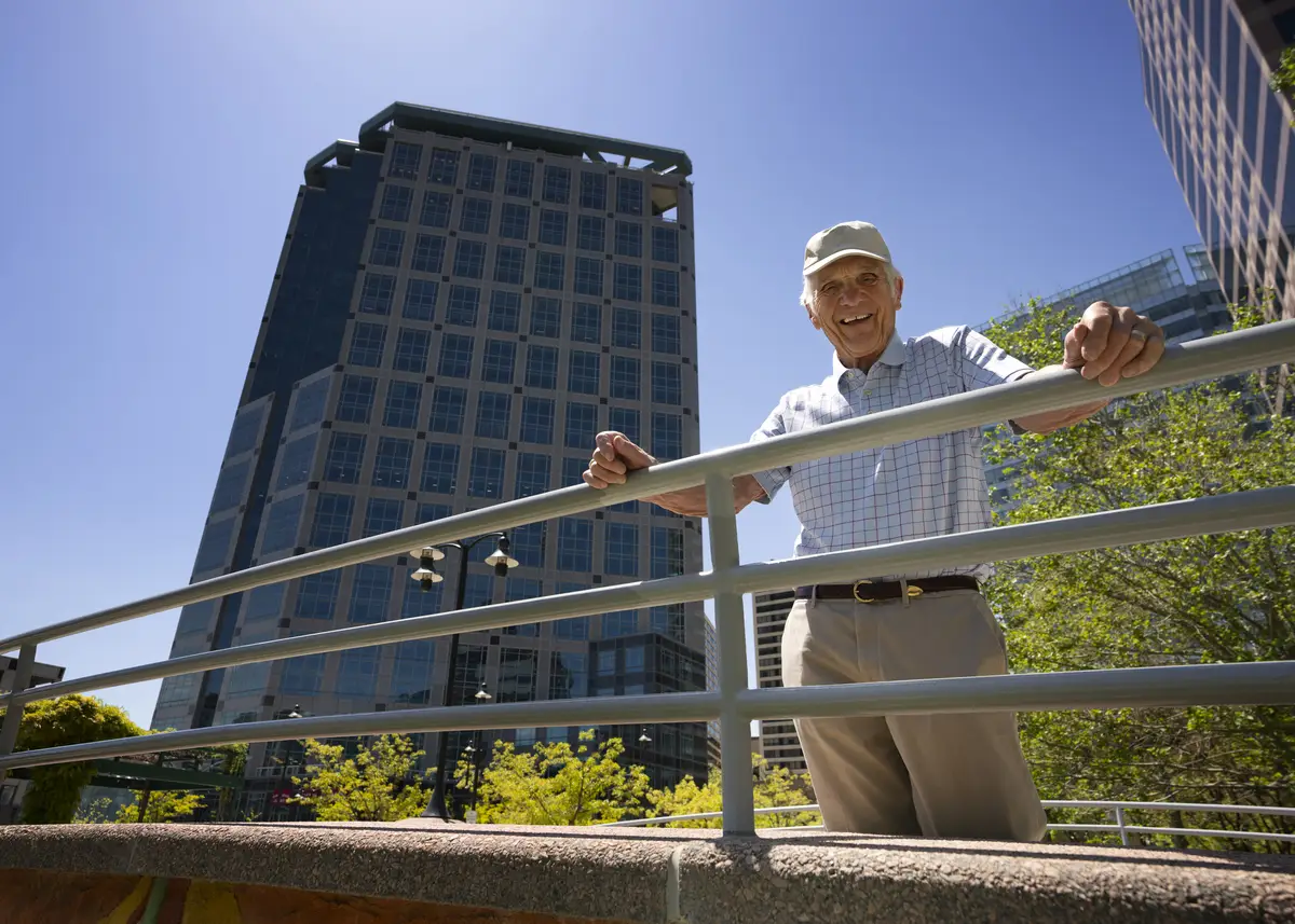 Senior man taking a walk outdoors in the city