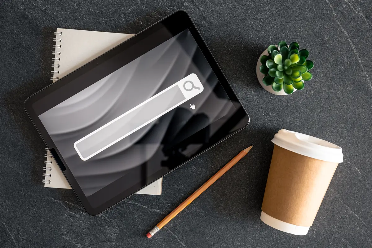 Digital tablet with internet browser search bar on screen