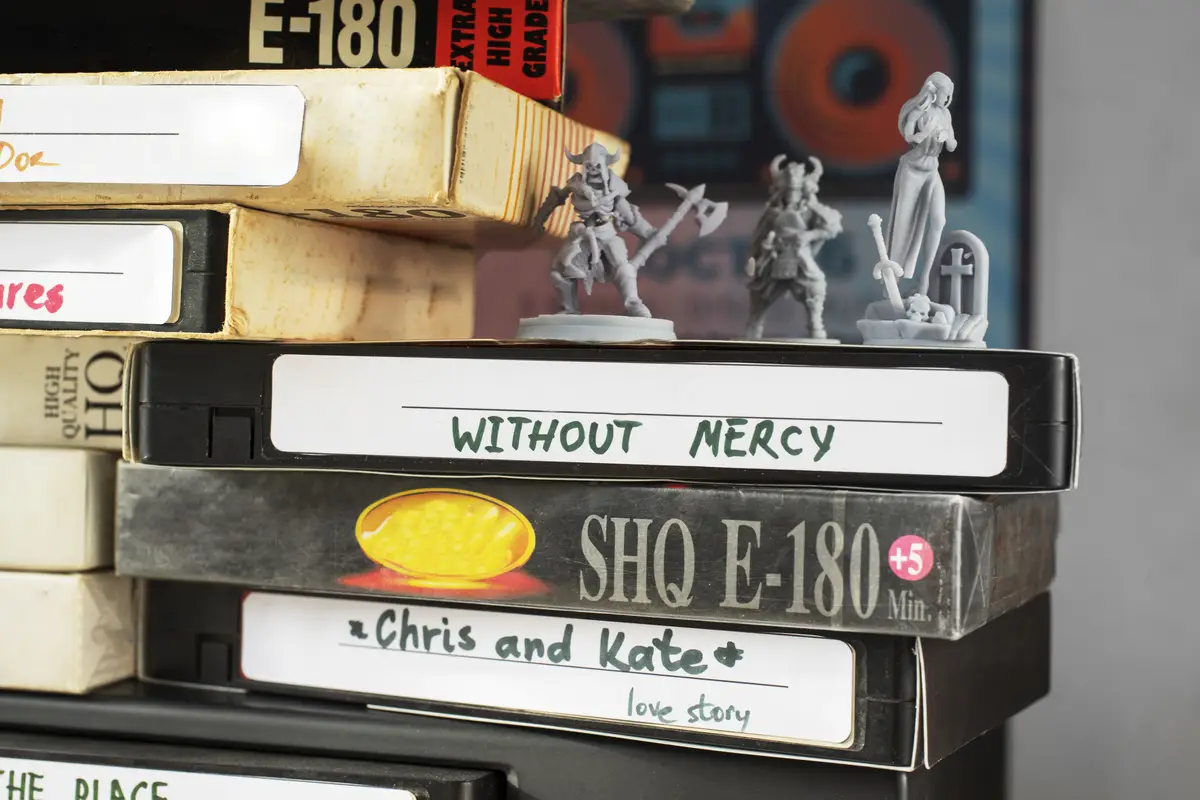 Retro vhs packaging arrangement