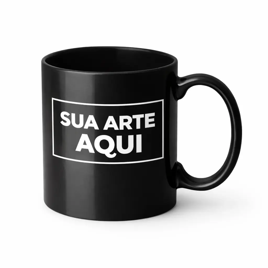 Caneca preta personalizada com texto branco 'SUA ARTE AQUI' no centro